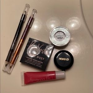 Makeup bundle